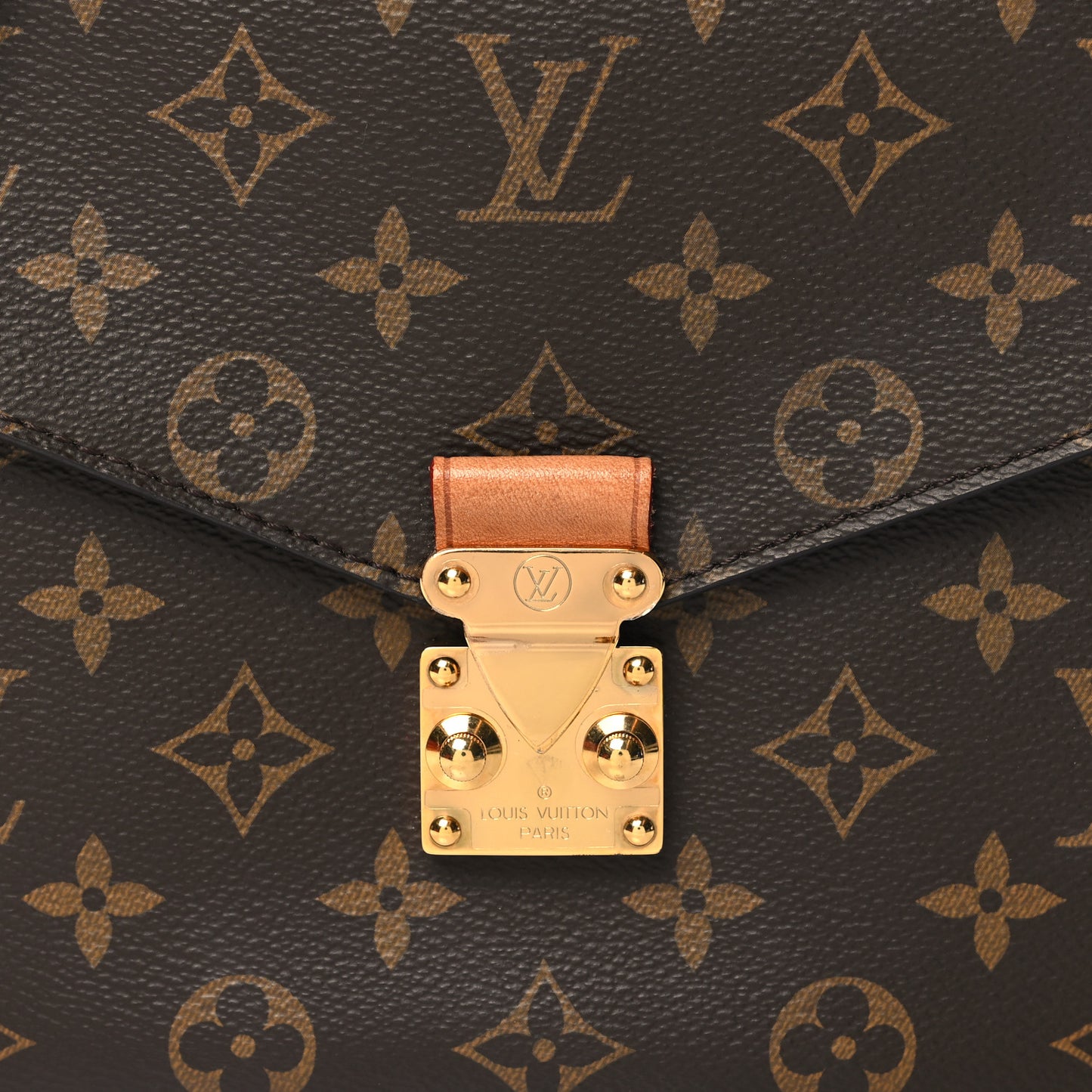Monogram Pochette Metis
