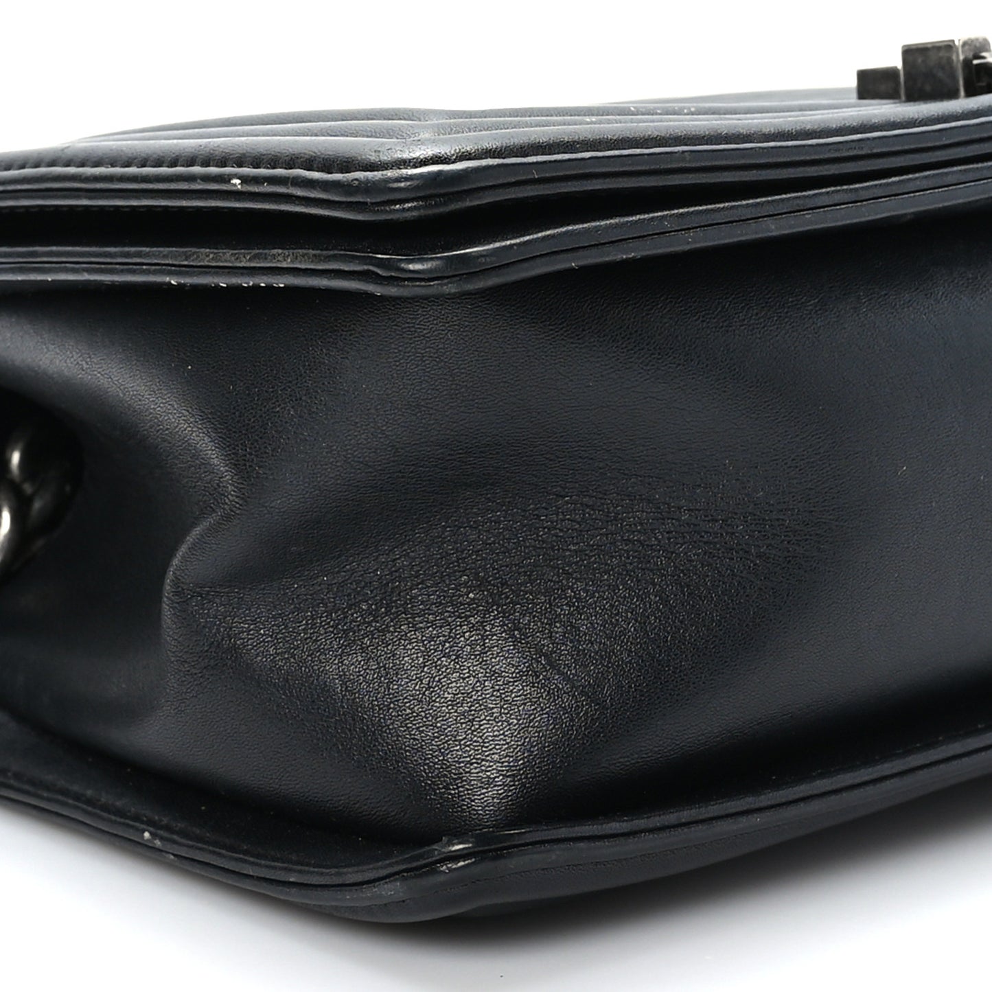 Calfskin Horizontal Quilted Medium Boy Flap Black Black