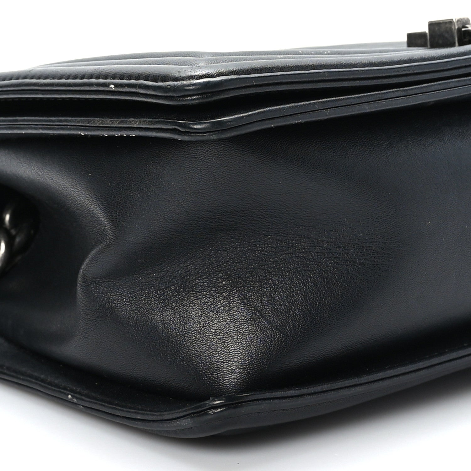 Chanel Calfskin Horizontal Quilted Medium Boy Flap Black Black 7 of 9