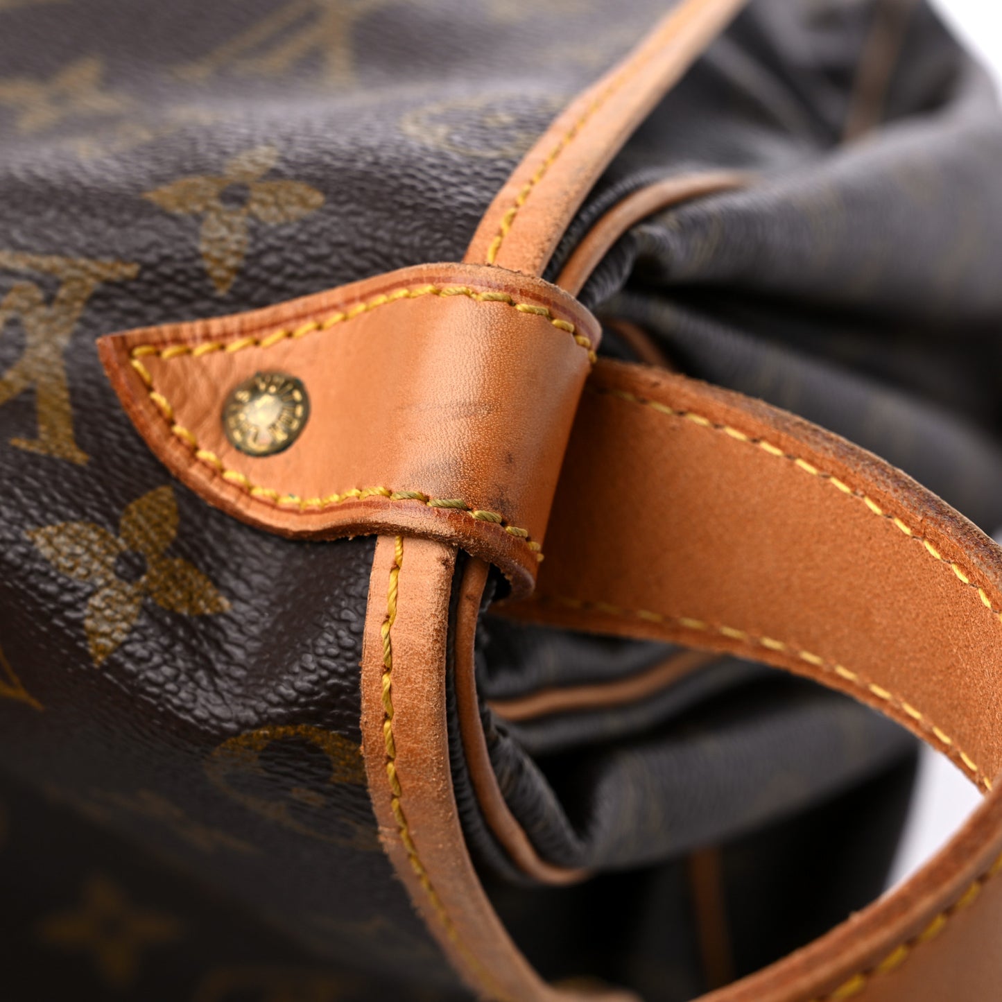 Monogram Saumur 35