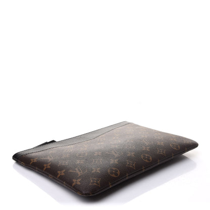 Louis Vuitton Monogram Daily Pouch Black 4 of 8