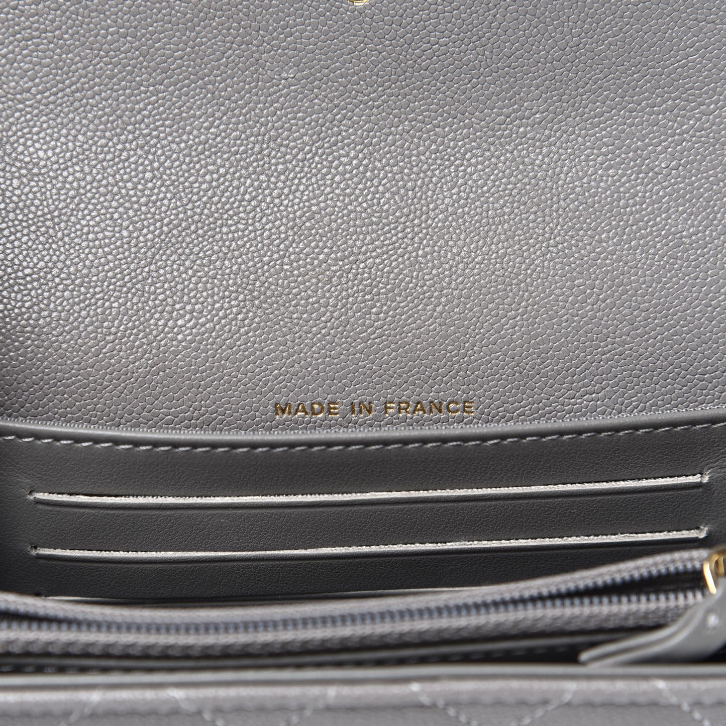Caviar Quilted Medium Boy Flap Wallet Grey