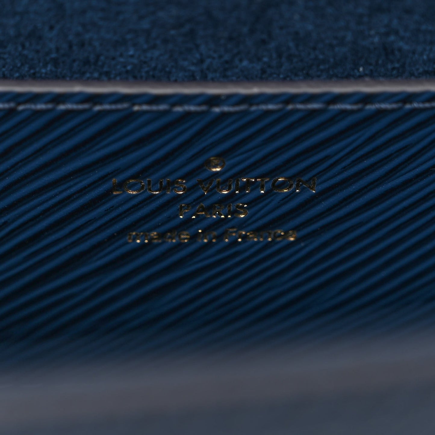 Epi Twist Shoulder Bag MM Indigo
