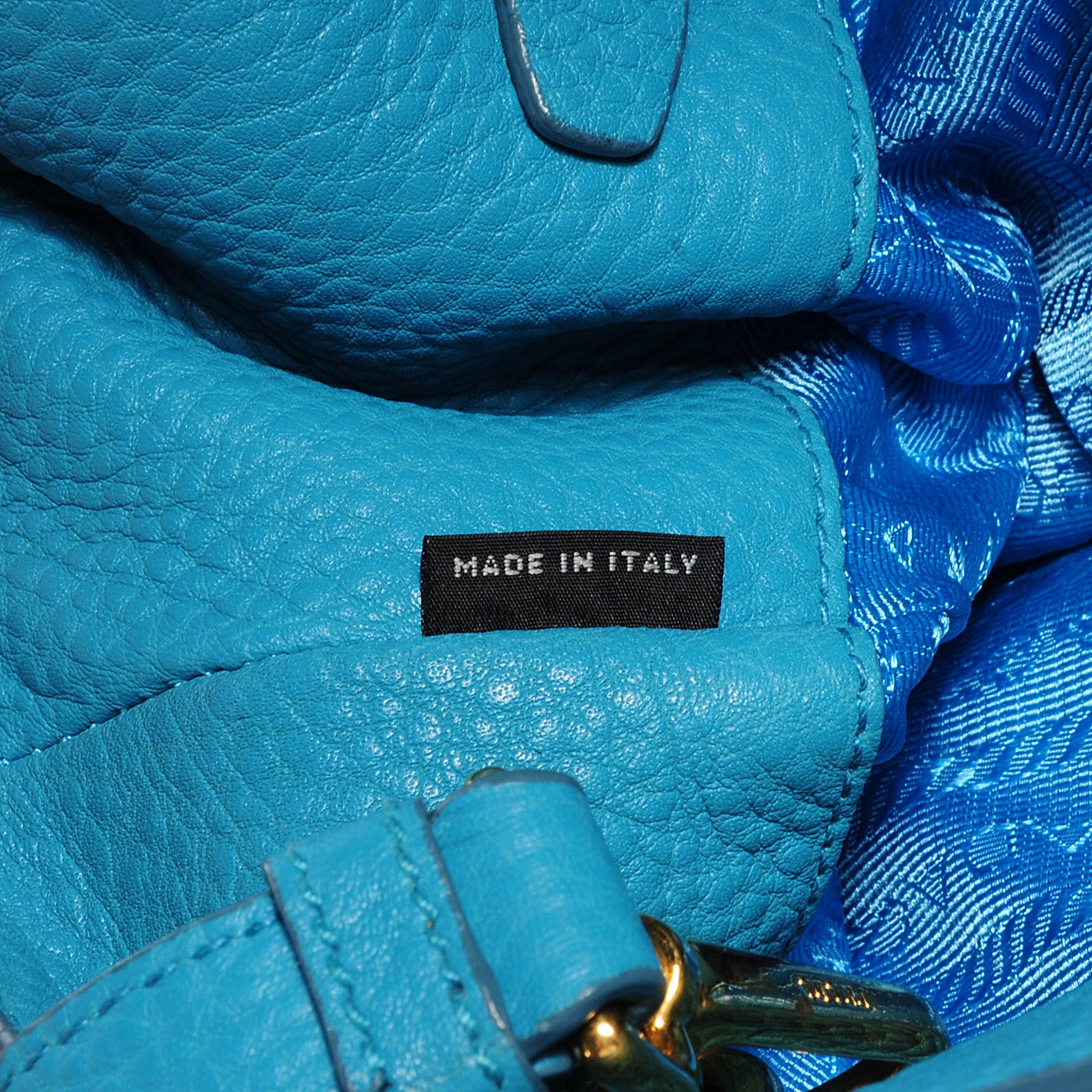 Prada Vitello Daino Convertible Side Pocket Hobo Voyage 7 of 9