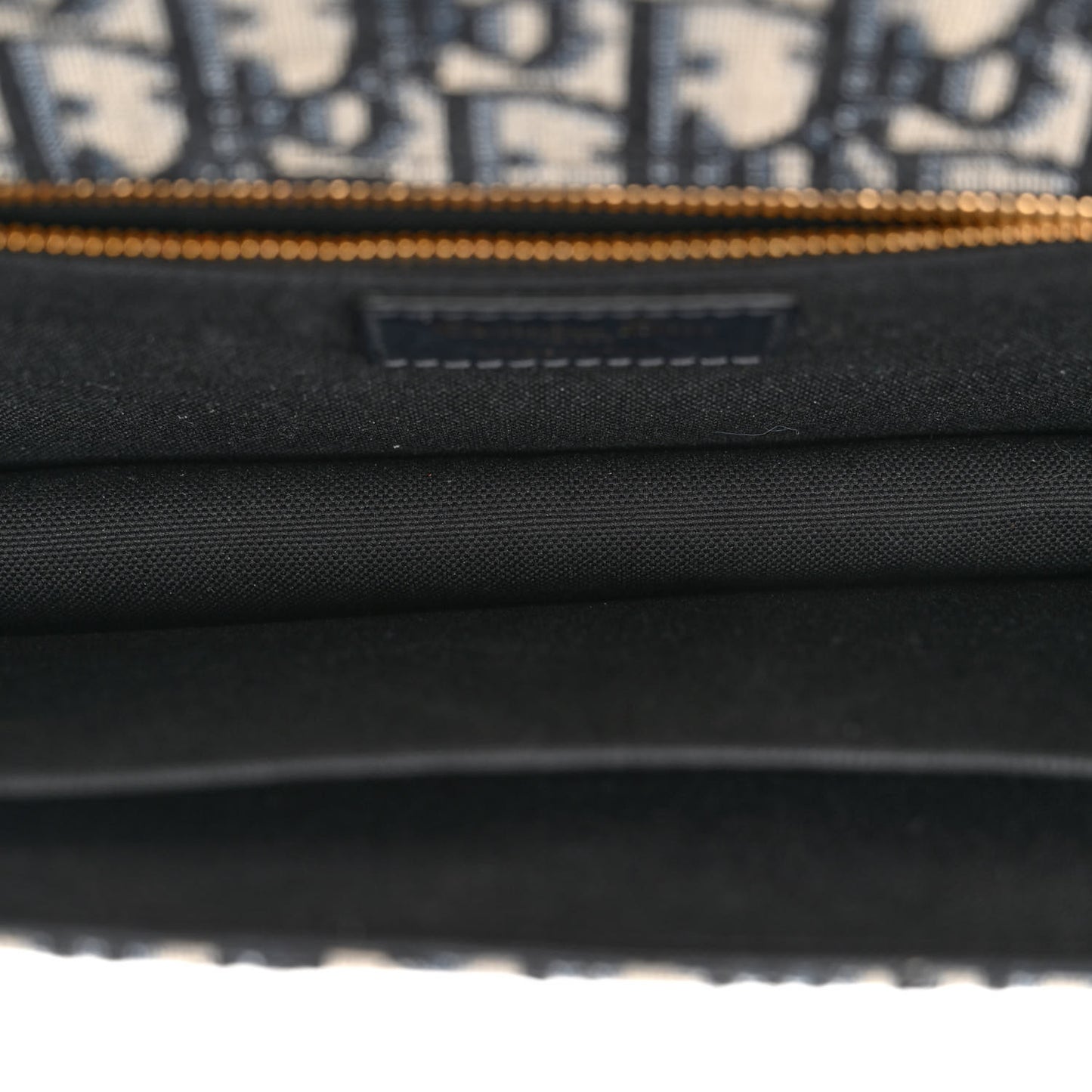 Oblique 30 Montaigne Chain Flap Bag Blue