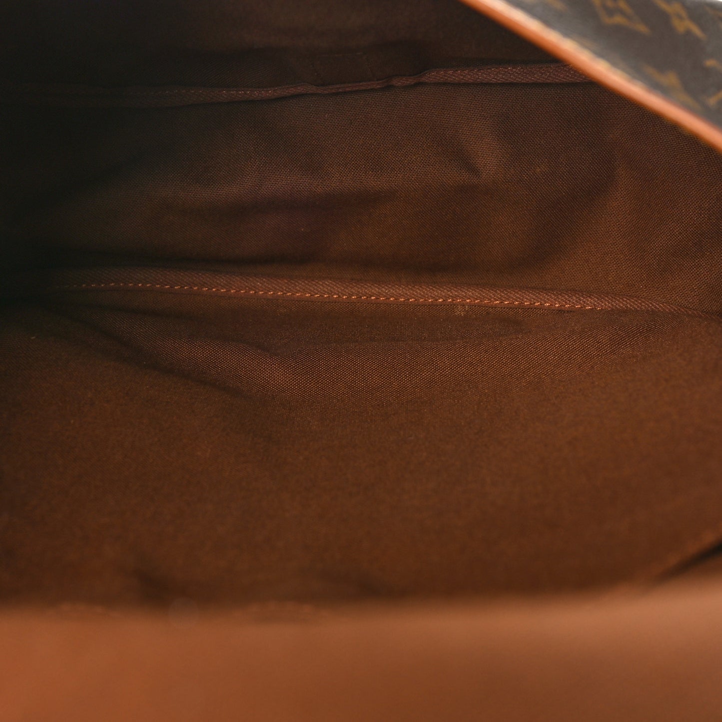 Monogram Saumur 35