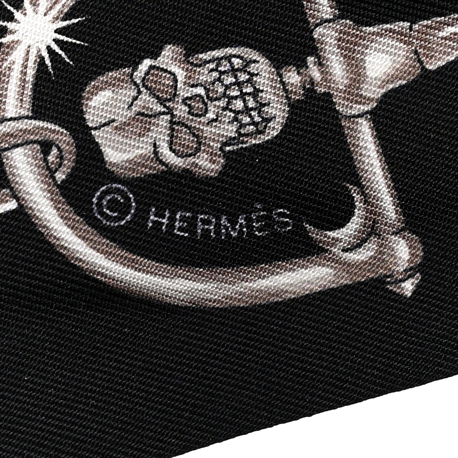 Hermes Silk C'est la Fete Twilly  Kaki Fonce White Black 4 of 4