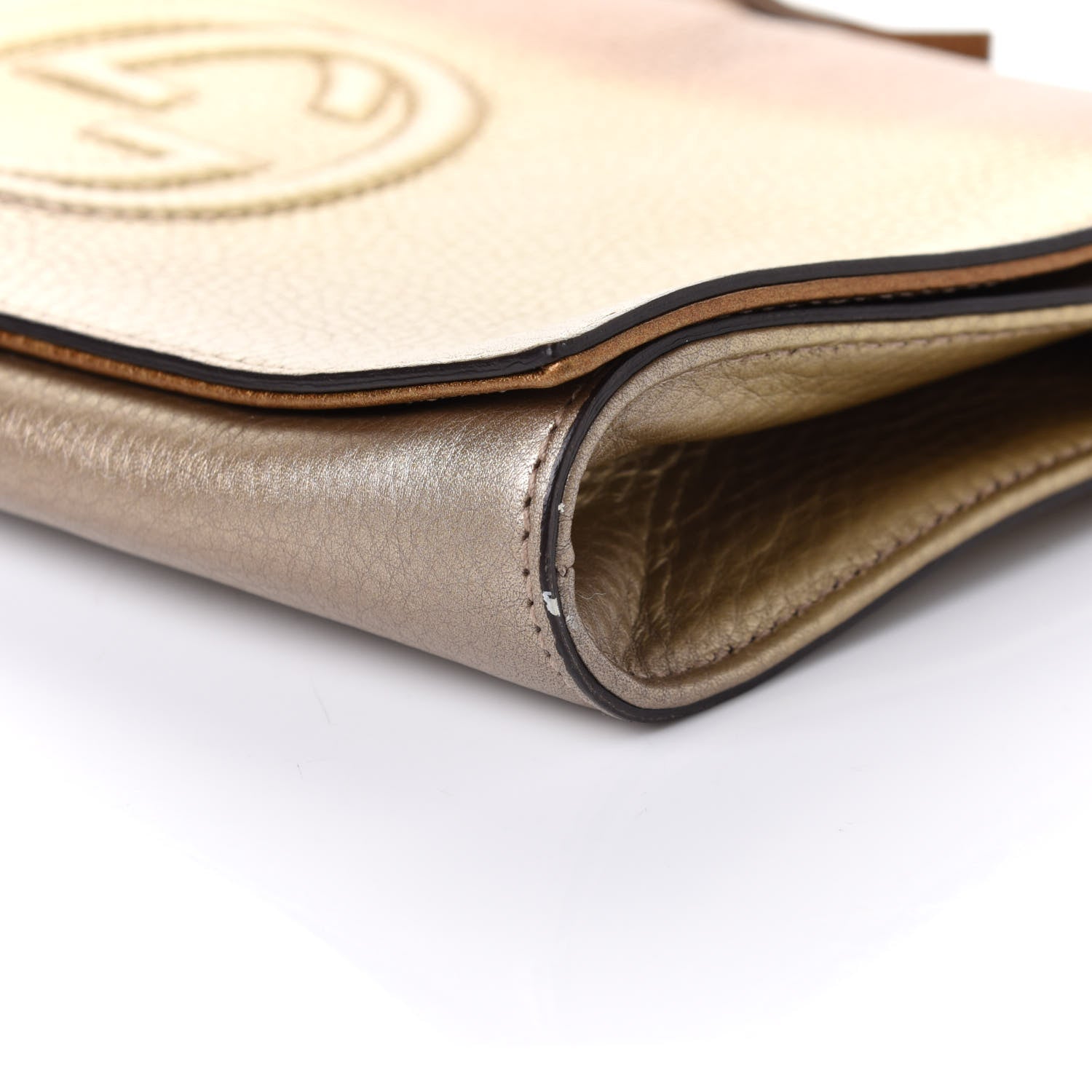 Gucci Metallic Pebbled Calfskin Medium Soho Clutch Gold Ombre 11 of 11