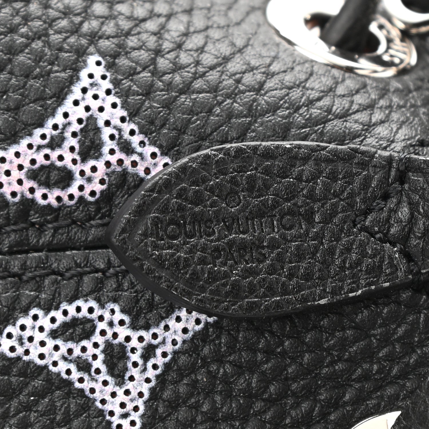 Louis Vuitton Mahina Flight Mode Bella Black 6 of 9