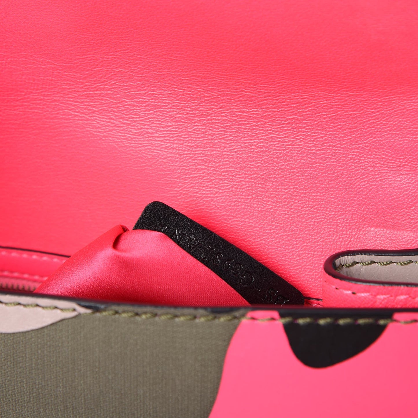Nappa Canvas Camouflage Medium Glam Lock Rockstud Flap Fuxia Fluo