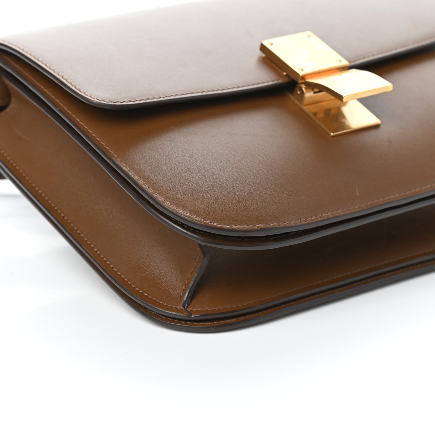 Box Calfskin Medium Classic Box Flap Bag Camel