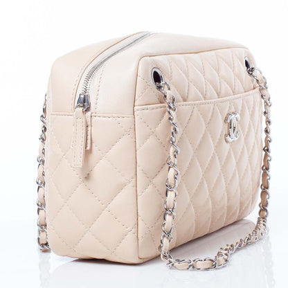 Chanel Lambskin Medium Camera Case Beige Clair 4 of 10