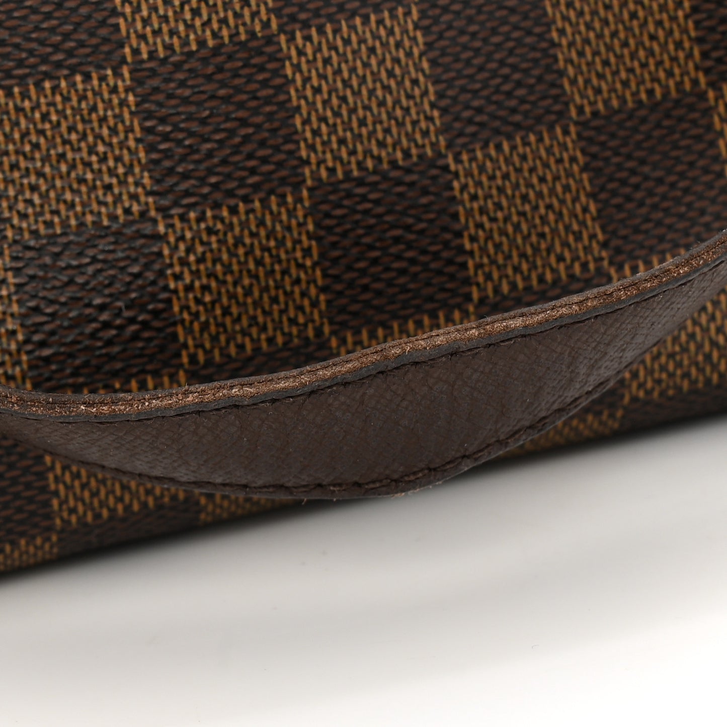 Damier Ebene Belem PM