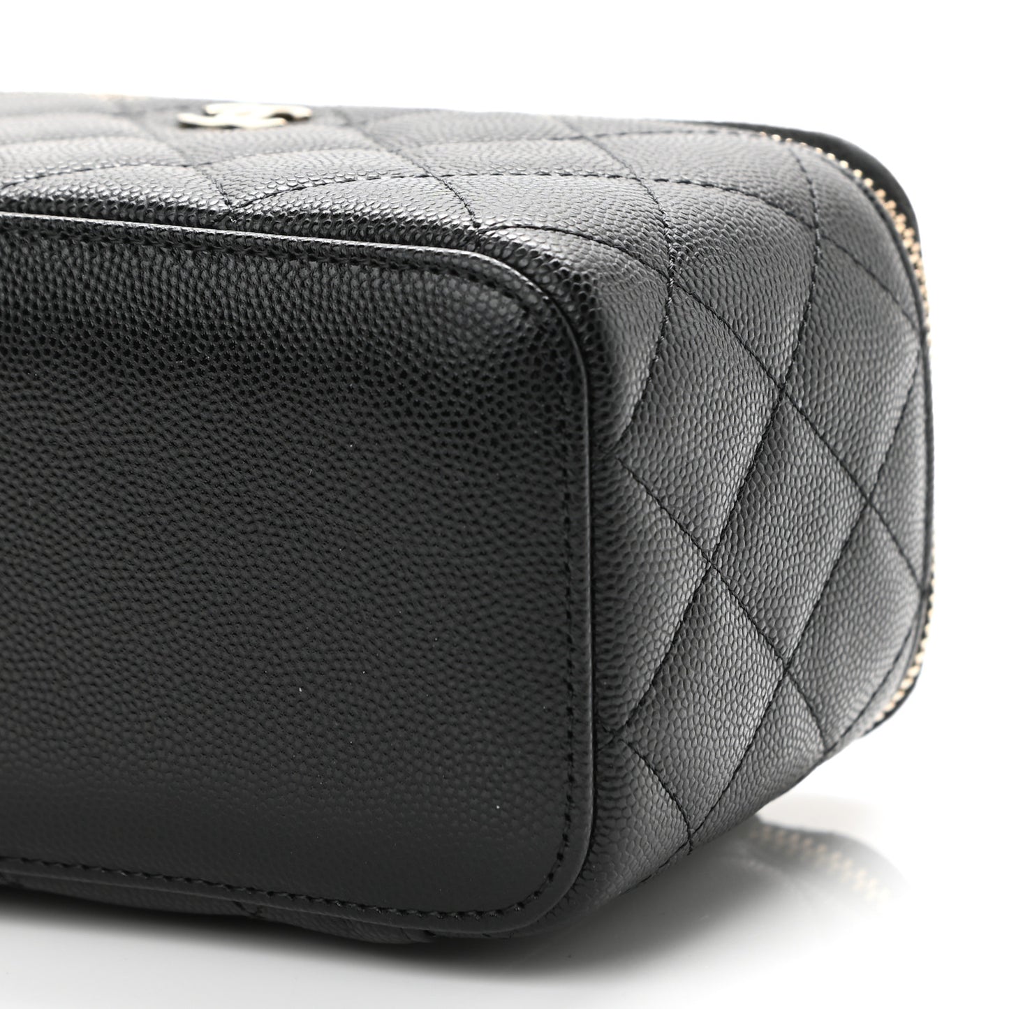 Caviar Quilted Small Vanity Case With Chain Black