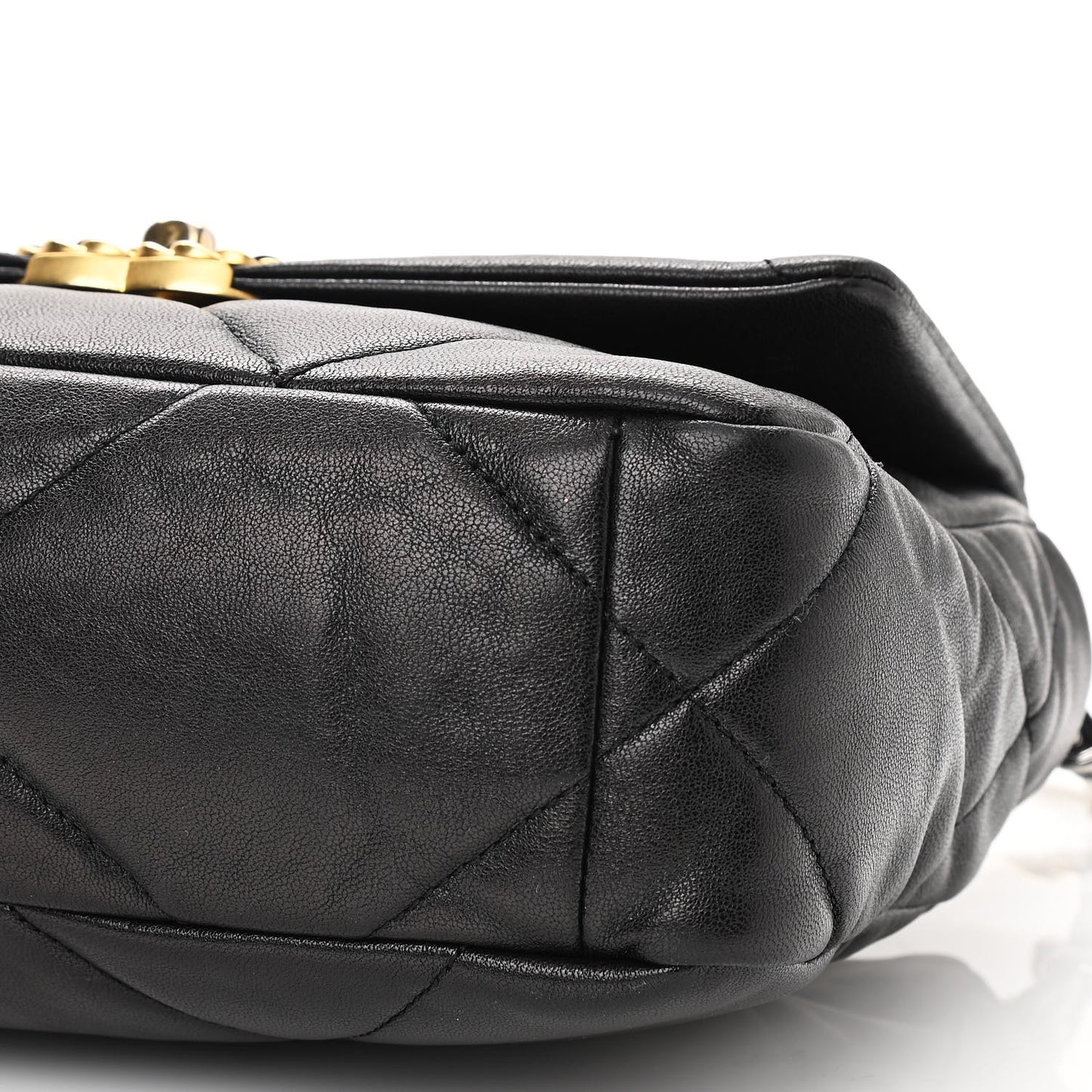 Goatskin Quilted Medium Chanel 19 Flap Black