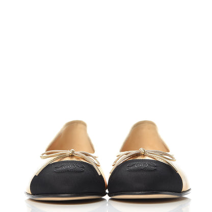 Chanel Laminated Lambskin Grosgrain Cap Toe CC Ballerina Flats 37.5 Gold Black 2 of 9