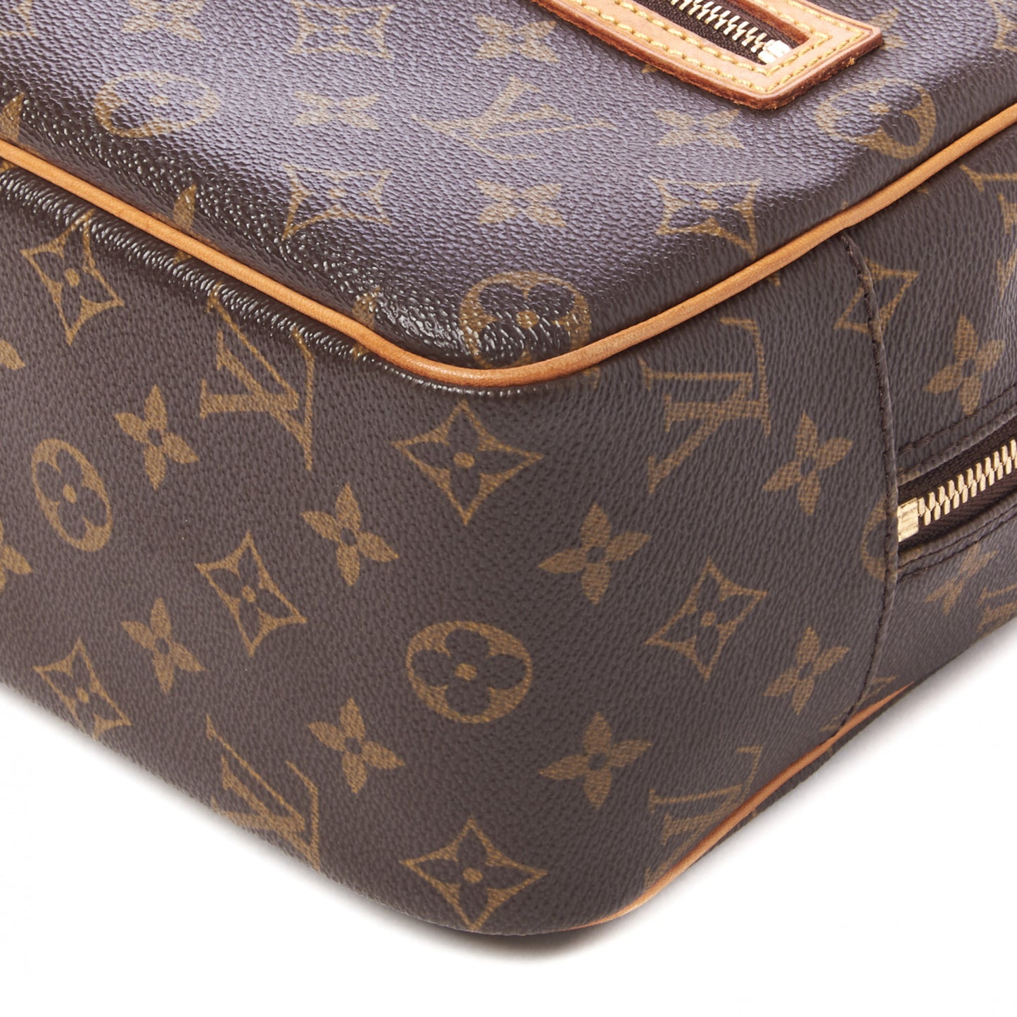 Monogram Cite MM