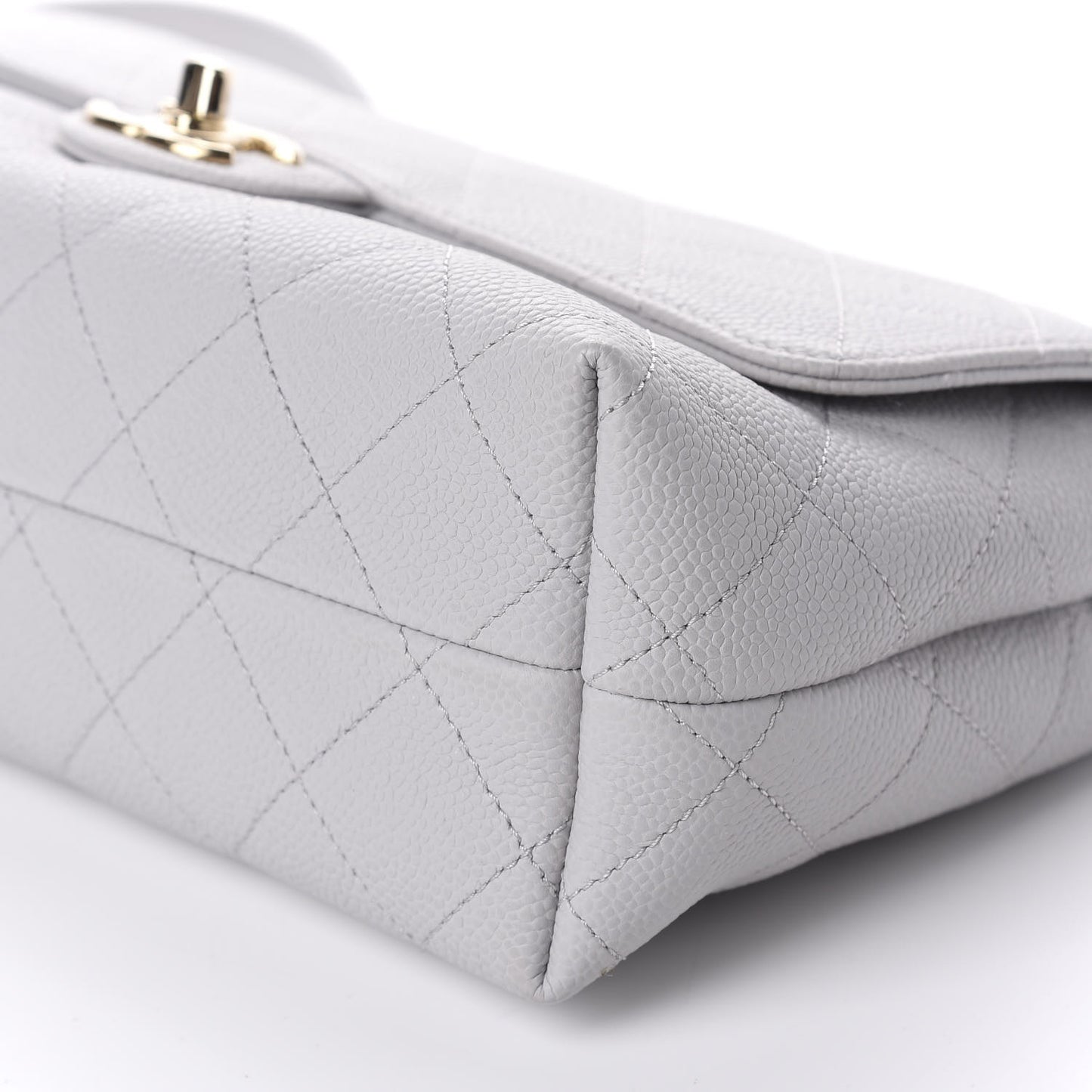 Caviar Quilted City Walk Flap Light Grey