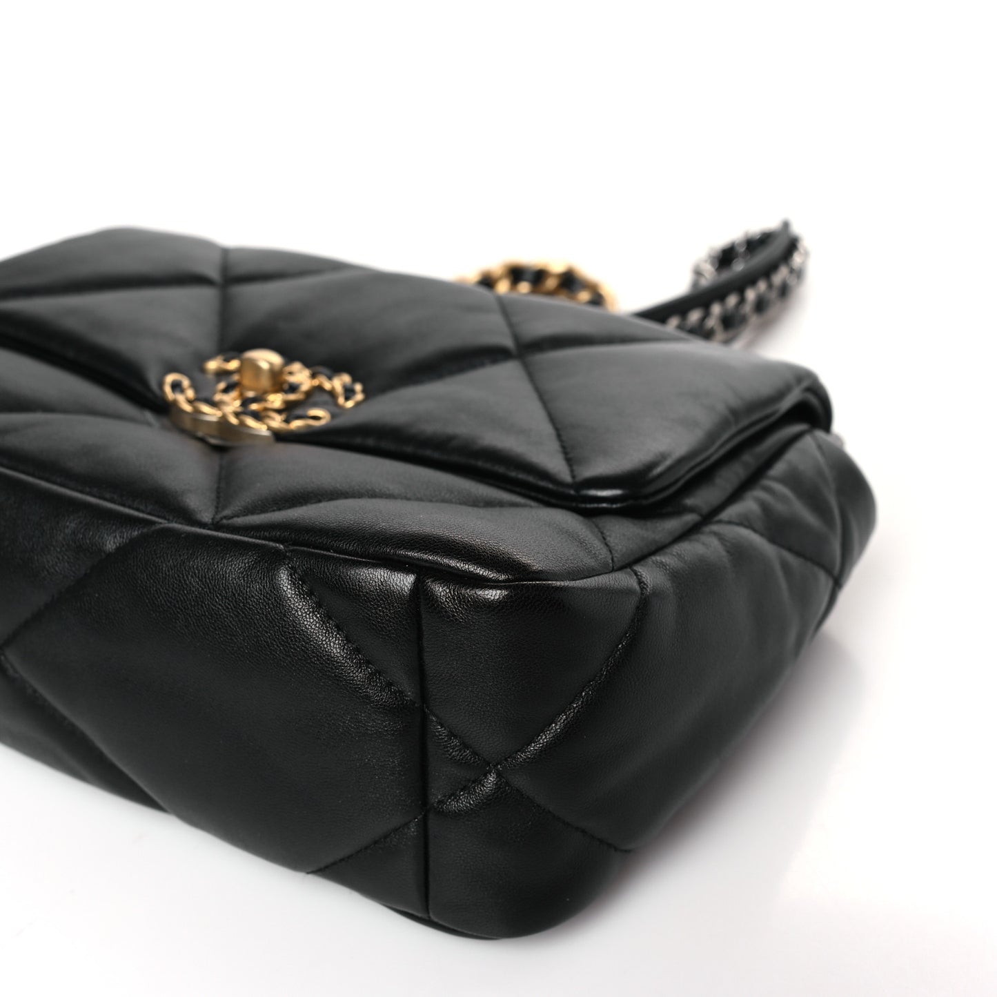 Goatskin Quilted Medium Chanel 19 Flap Black