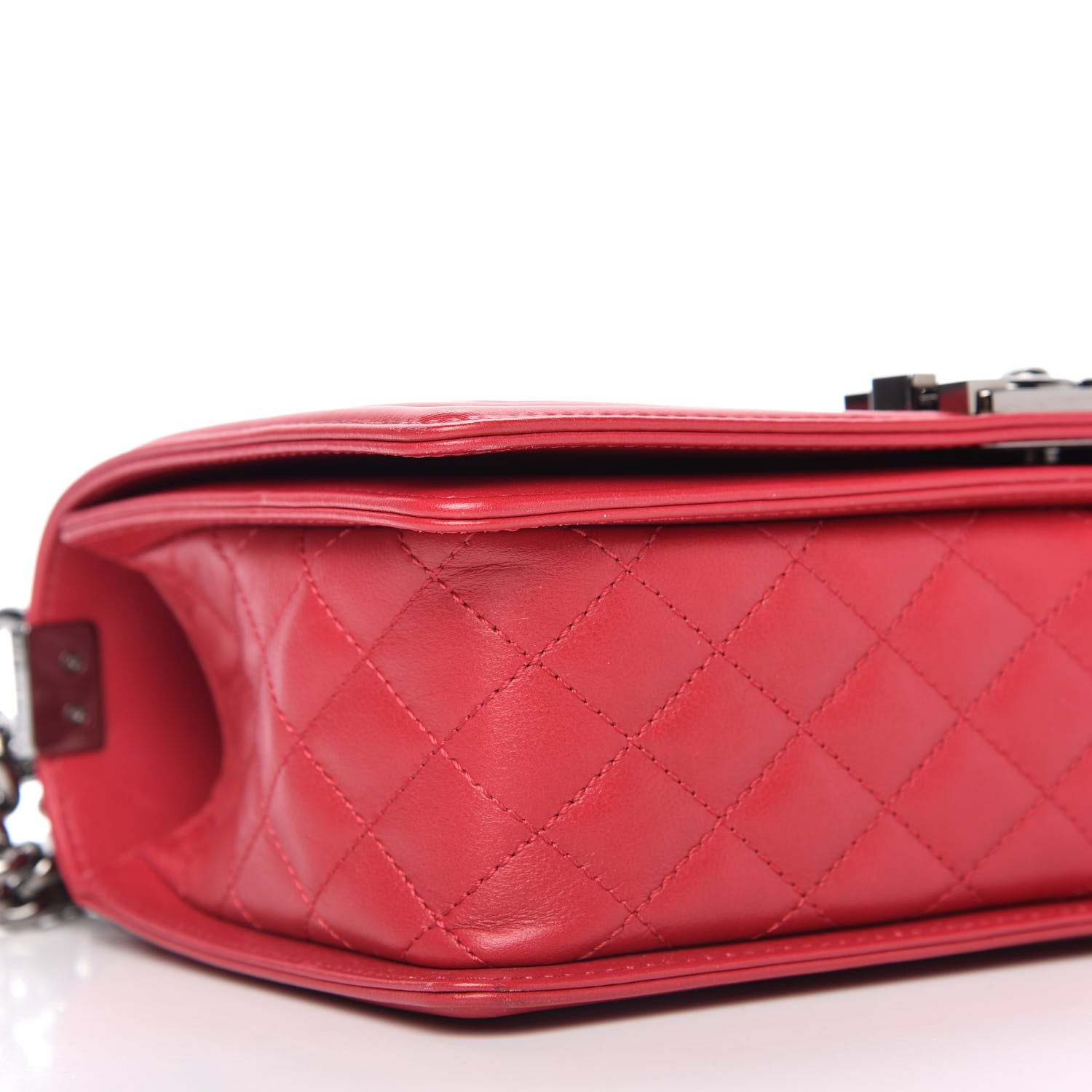 Chanel Calfskin Chevron Quilted Medium Boy Flap Red 6 of 11
