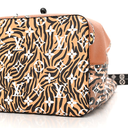 Louis Vuitton Monogram Giant Jungle NéoNoé Caramel 9 of 9