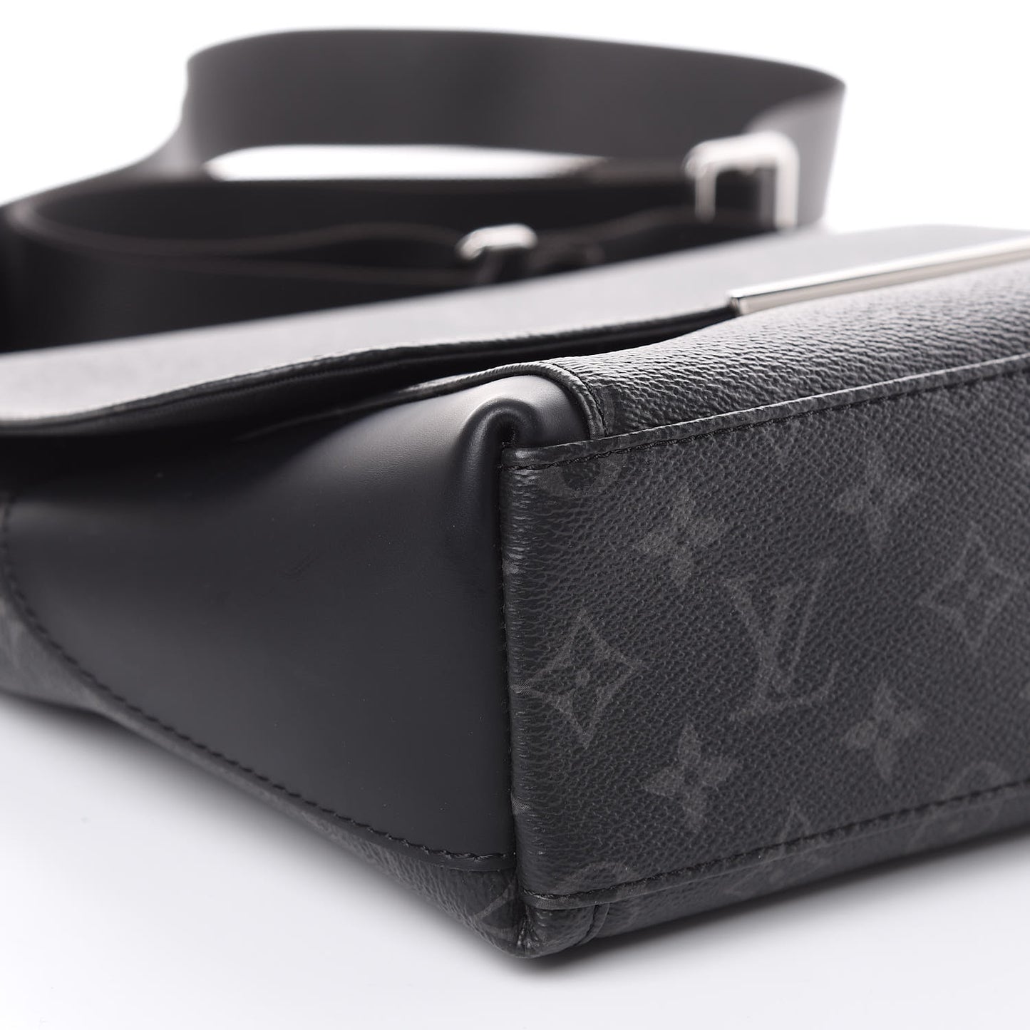 Monogram Eclipse Explorer PM Black