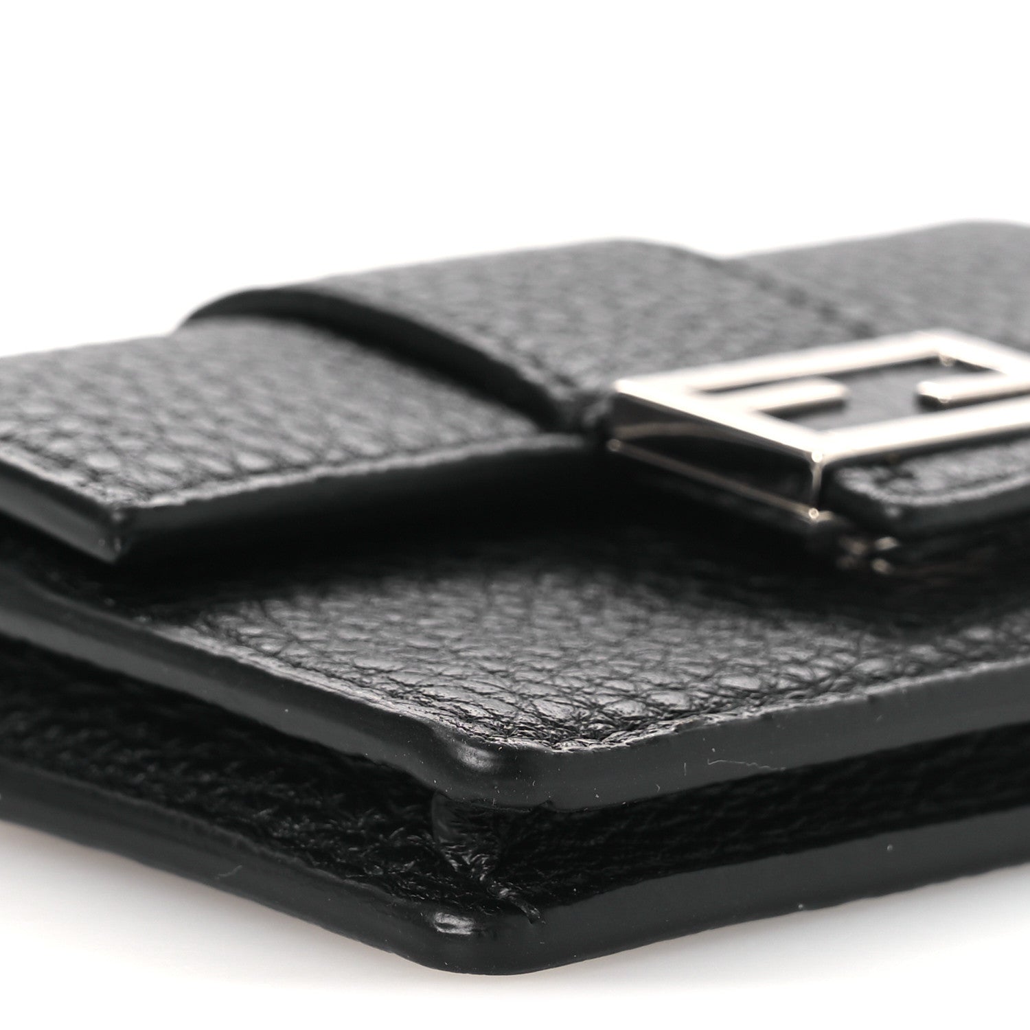 Fendi Cuoio Romano Micro Flat Baguette Black 9 of 12