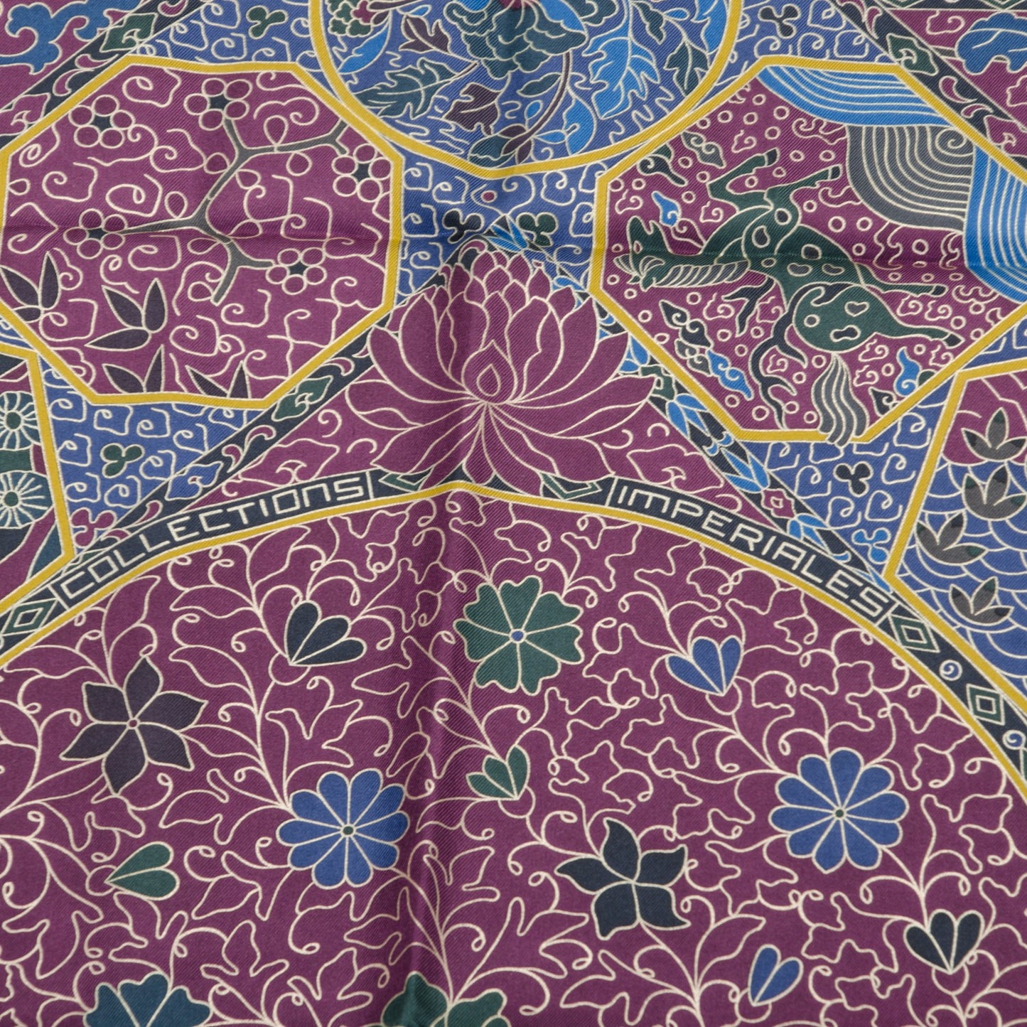 Silk Collections Imperiales Scarf 90 Aubergine Vert Bleu