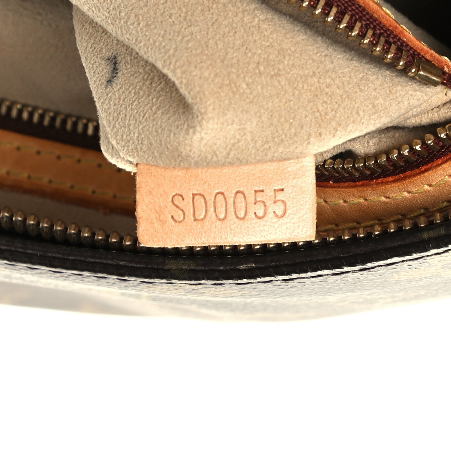 Monogram Looping MM