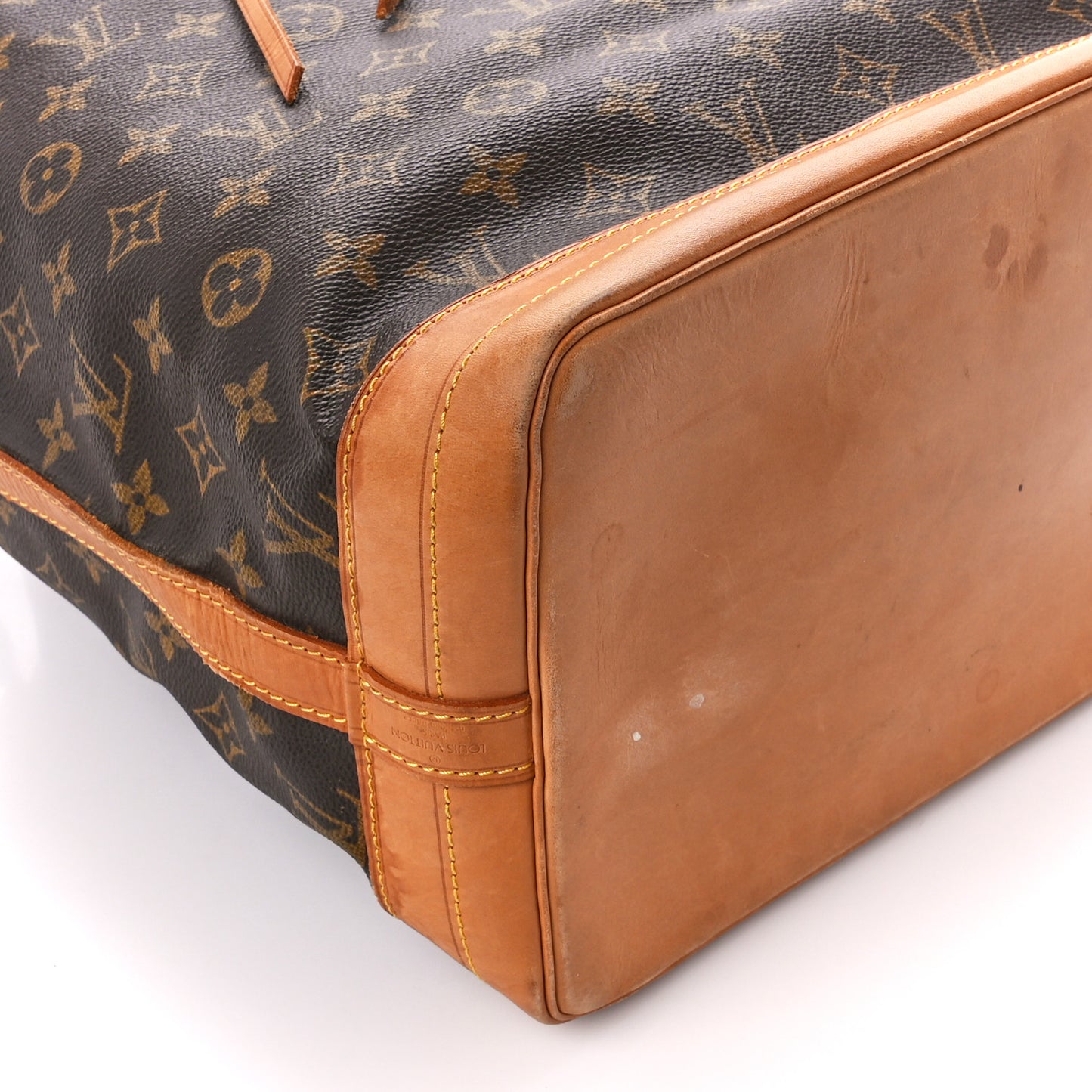 Monogram Noe