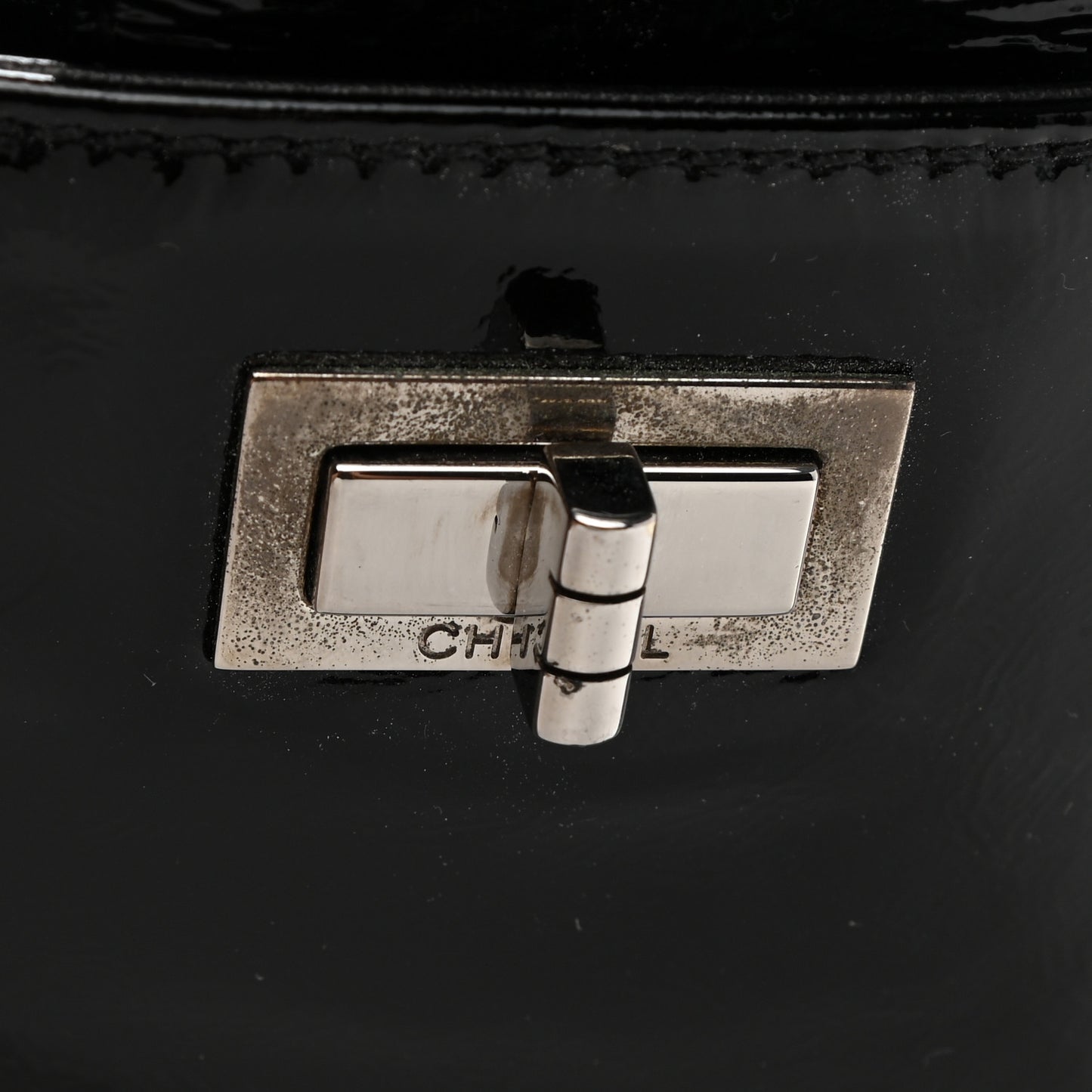 Patent Mademoiselle Lock Convertible Wrist Clutch Bag Black