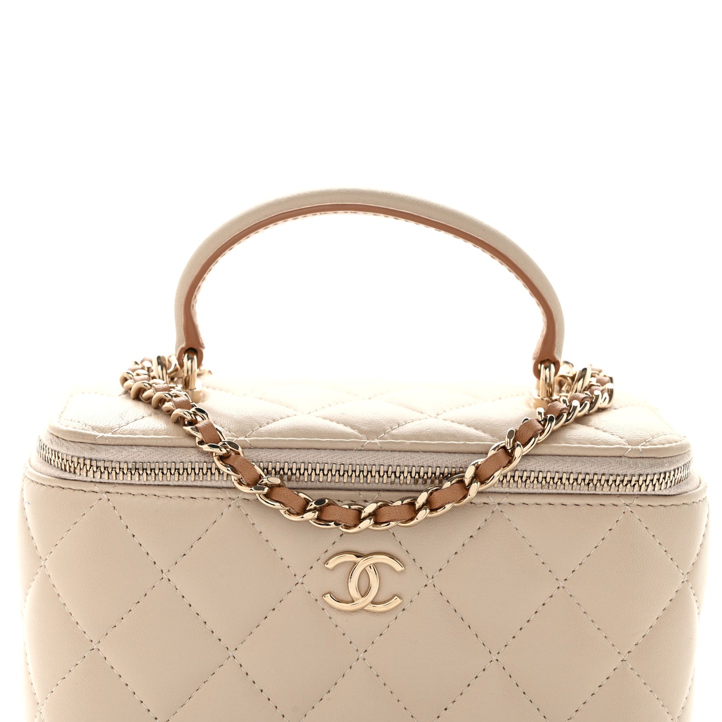 Lambskin Quilted Small Top Handle Vanity Case With Chain Ecru Dark Beige