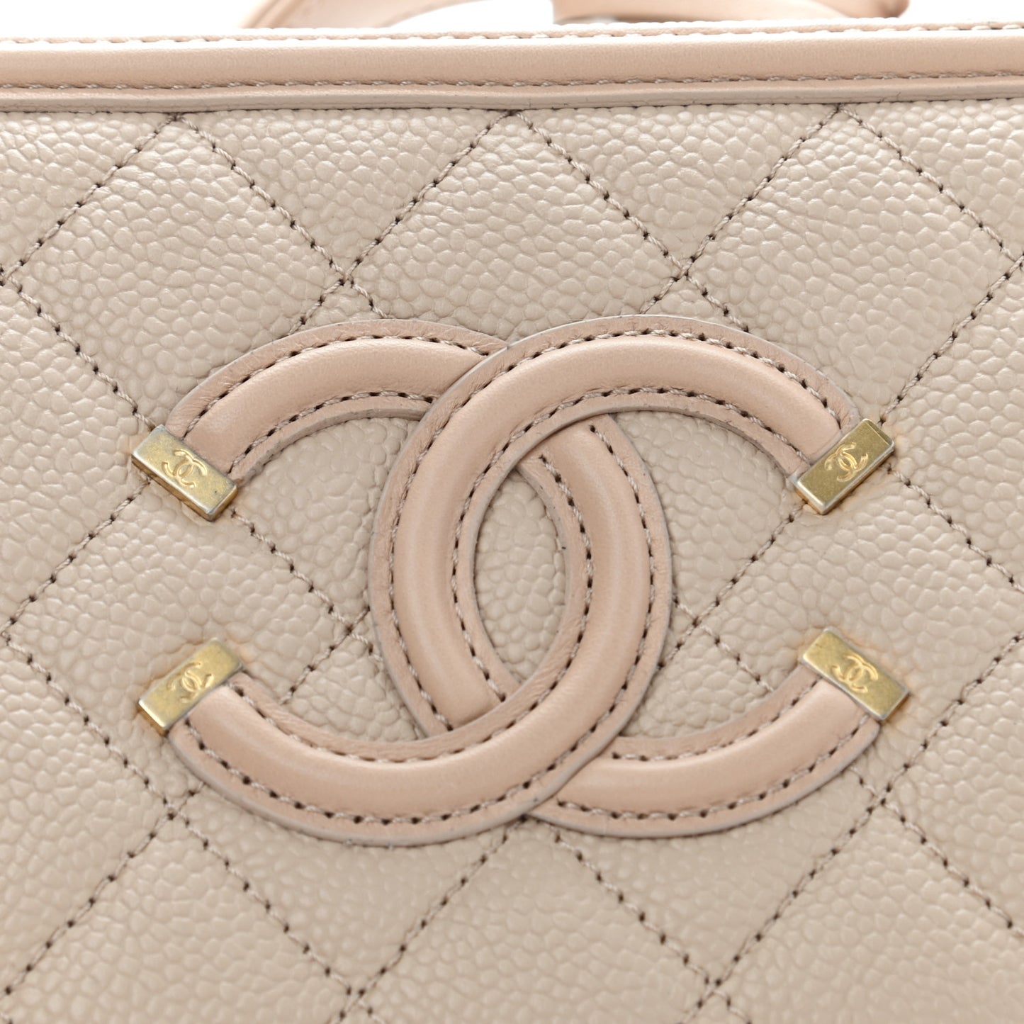 Caviar Quilted Small CC Filigree Vanity Case Beige