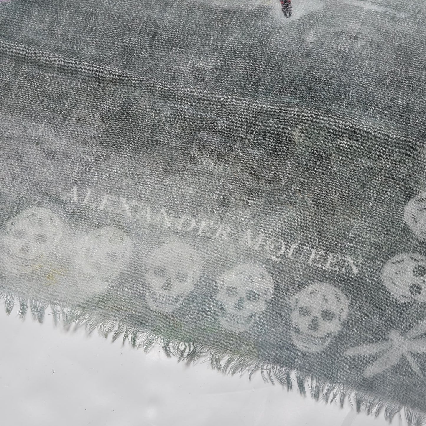 Wool Cashmere Skull Waterlily Scarf Green