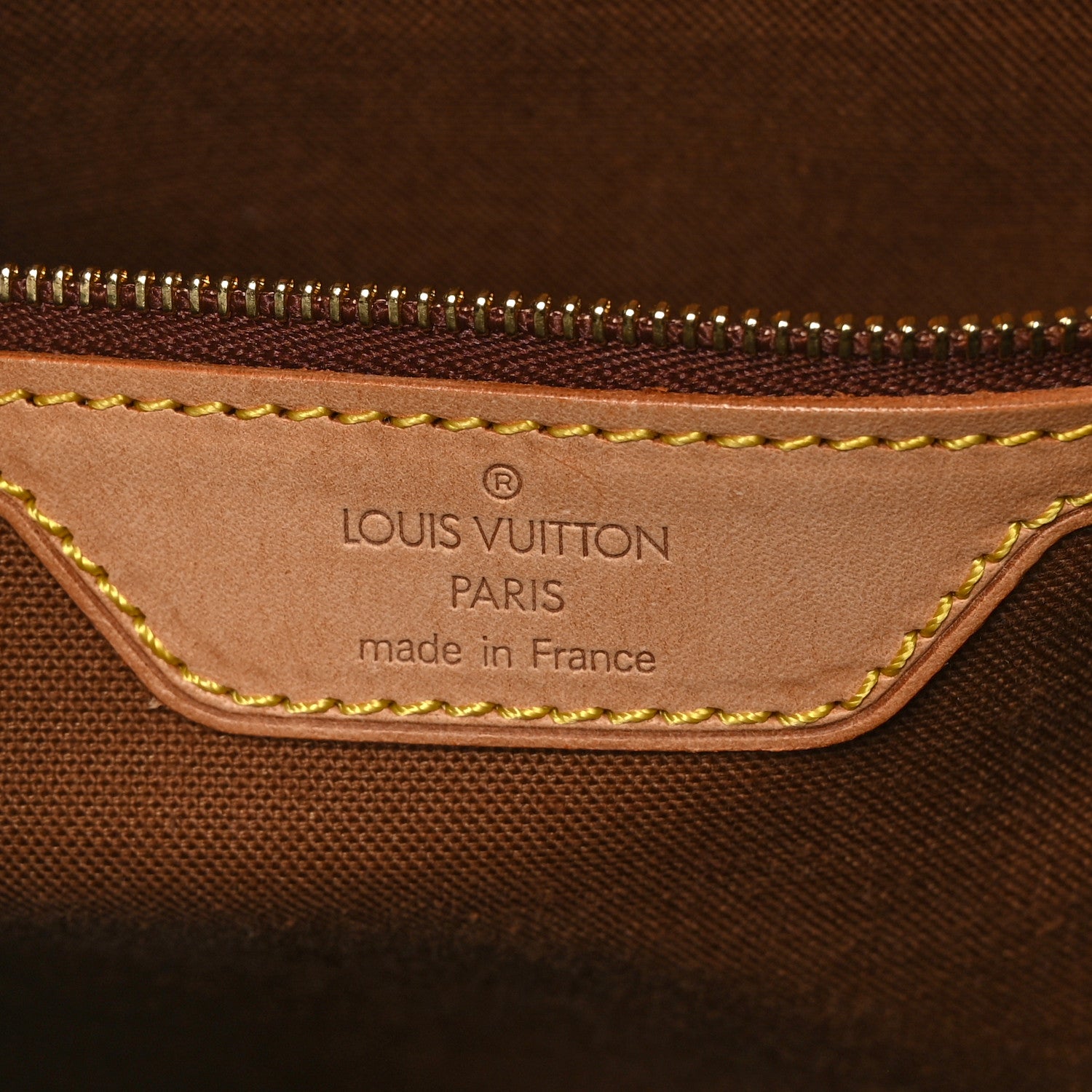 Louis Vuitton Monogram Cabas Mezzo 6 of 8