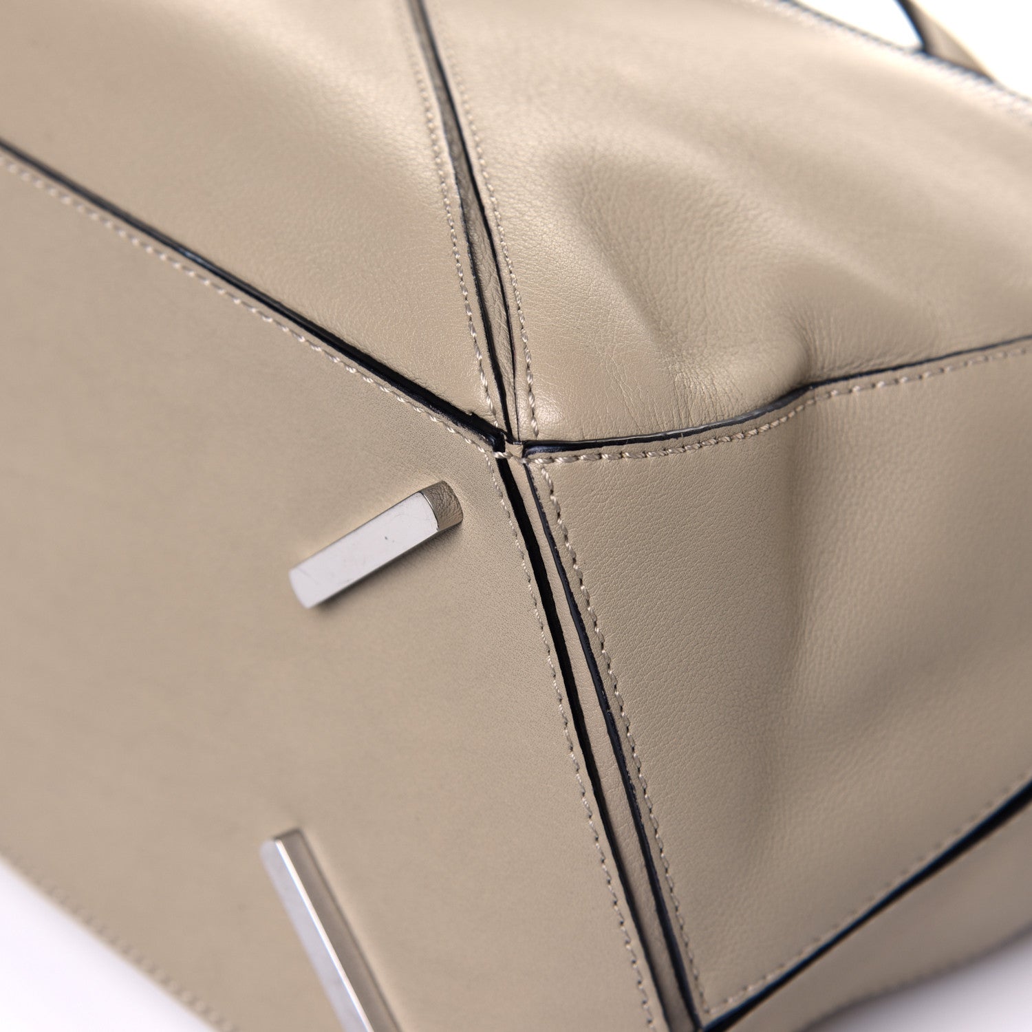 Loewe Calfskin Medium Puzzle Bag Light Oat 8 of 10