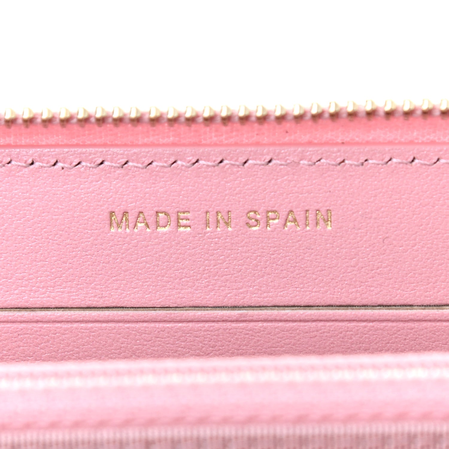 Chanel Iridescent Caviar Quilted Medium Zip Around Wallet Pink 5 of 6