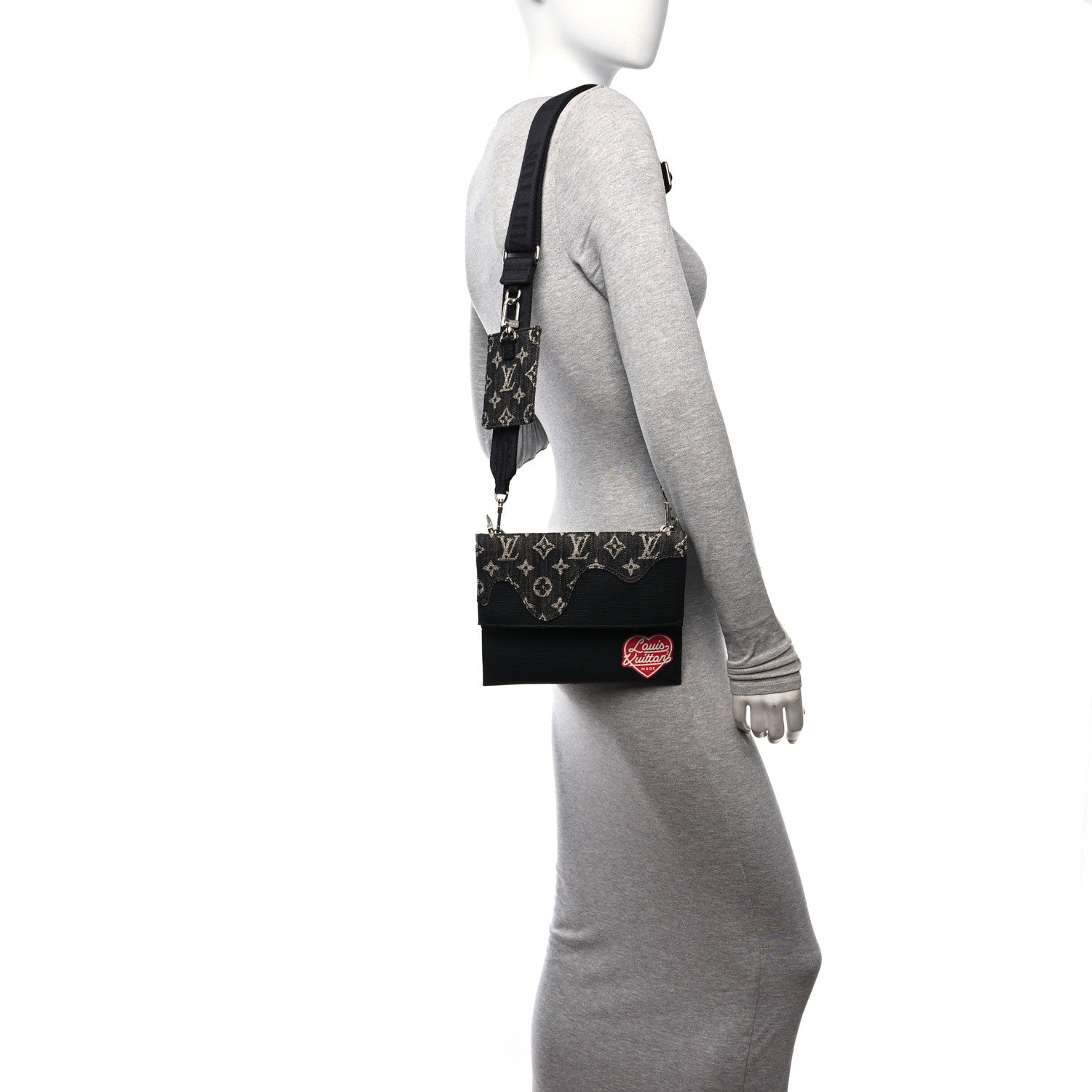 Louis Vuitton Monogram Mini Pochette Accessories 4 of 8