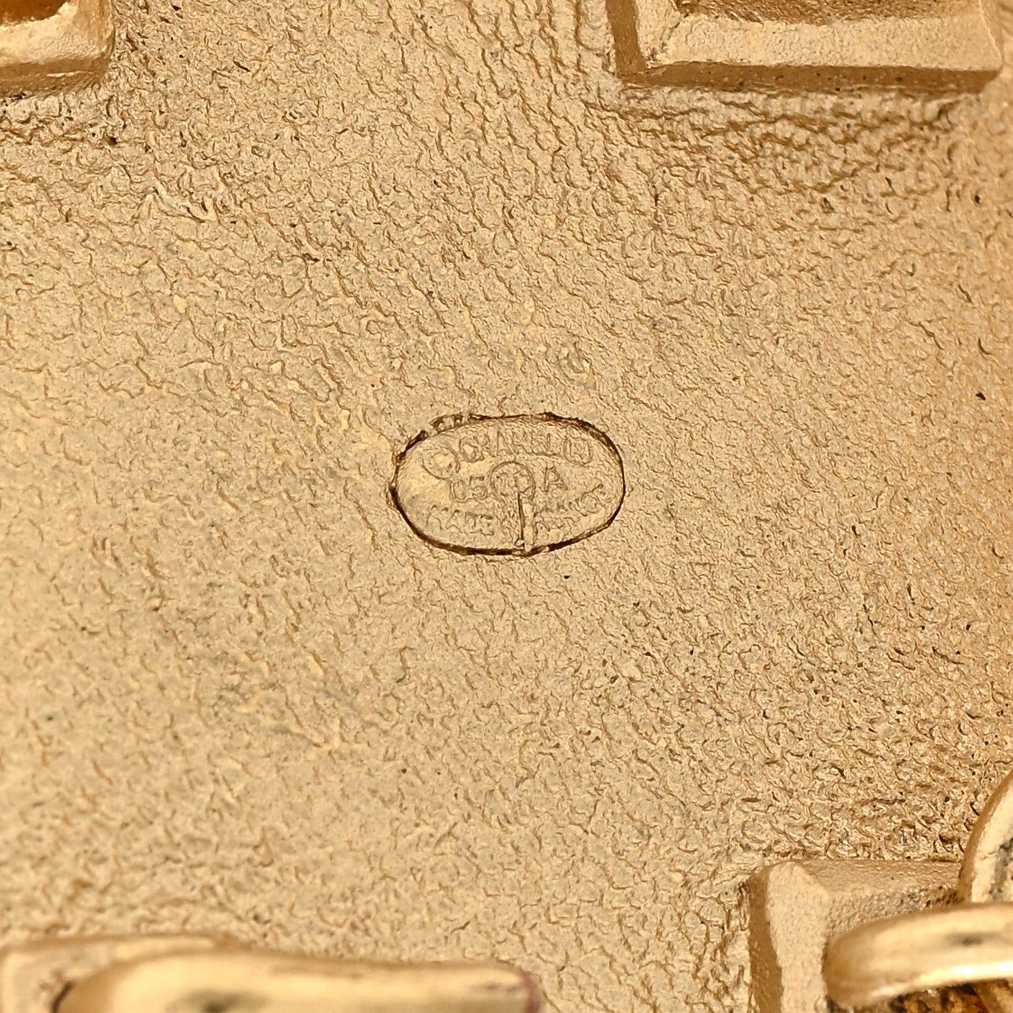 Metal Natural Stones Logo Chain Belt Gold