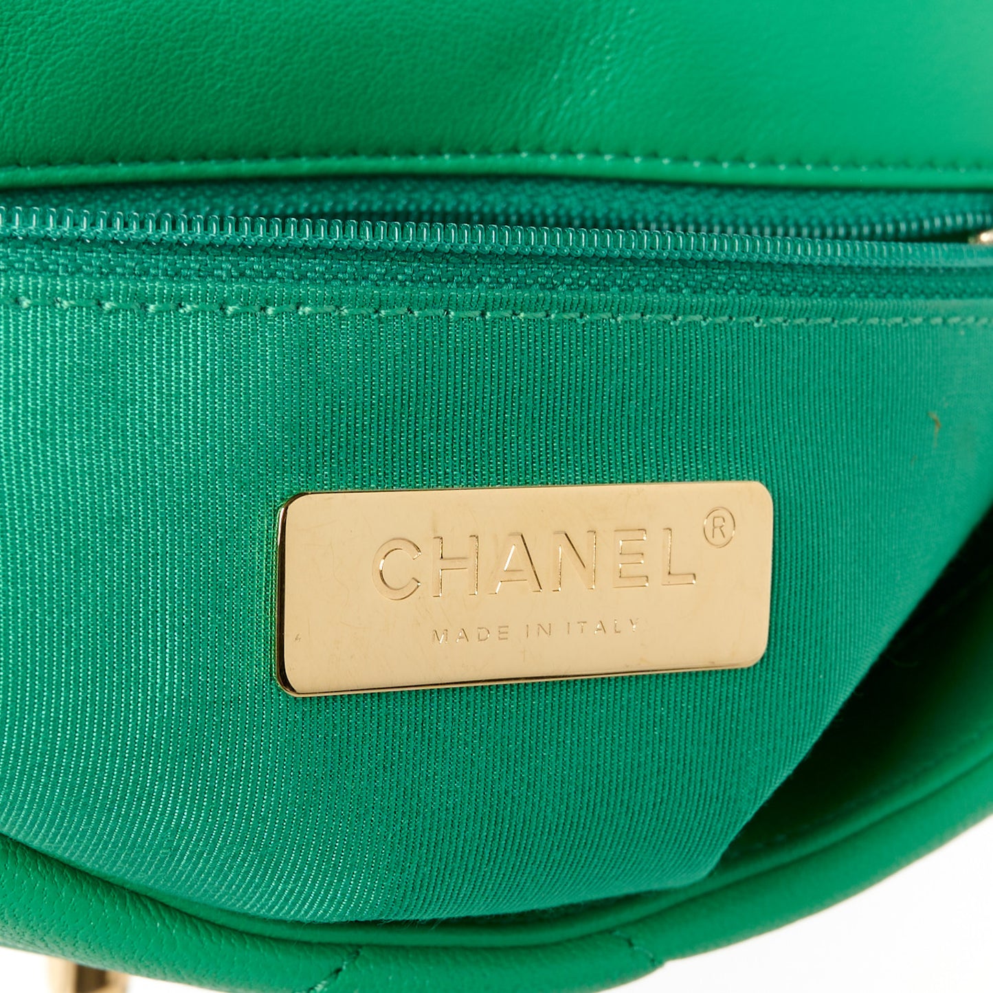 Lambskin Quilted Medium Chanel 19 Flap Green