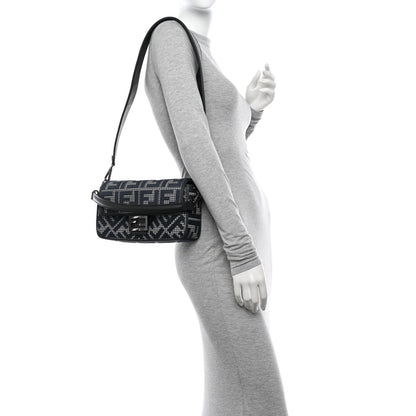 Fendi Wool Vitello King Houndstooth FF Embroidered Baguette Grigio Anthracite 2 of 13