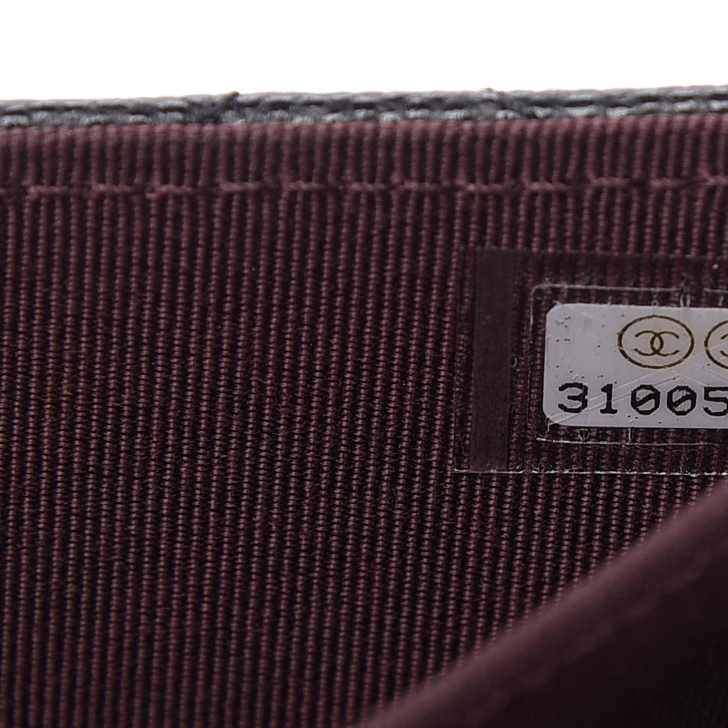 Caviar Quilted Flap Card Holder On Chain Black