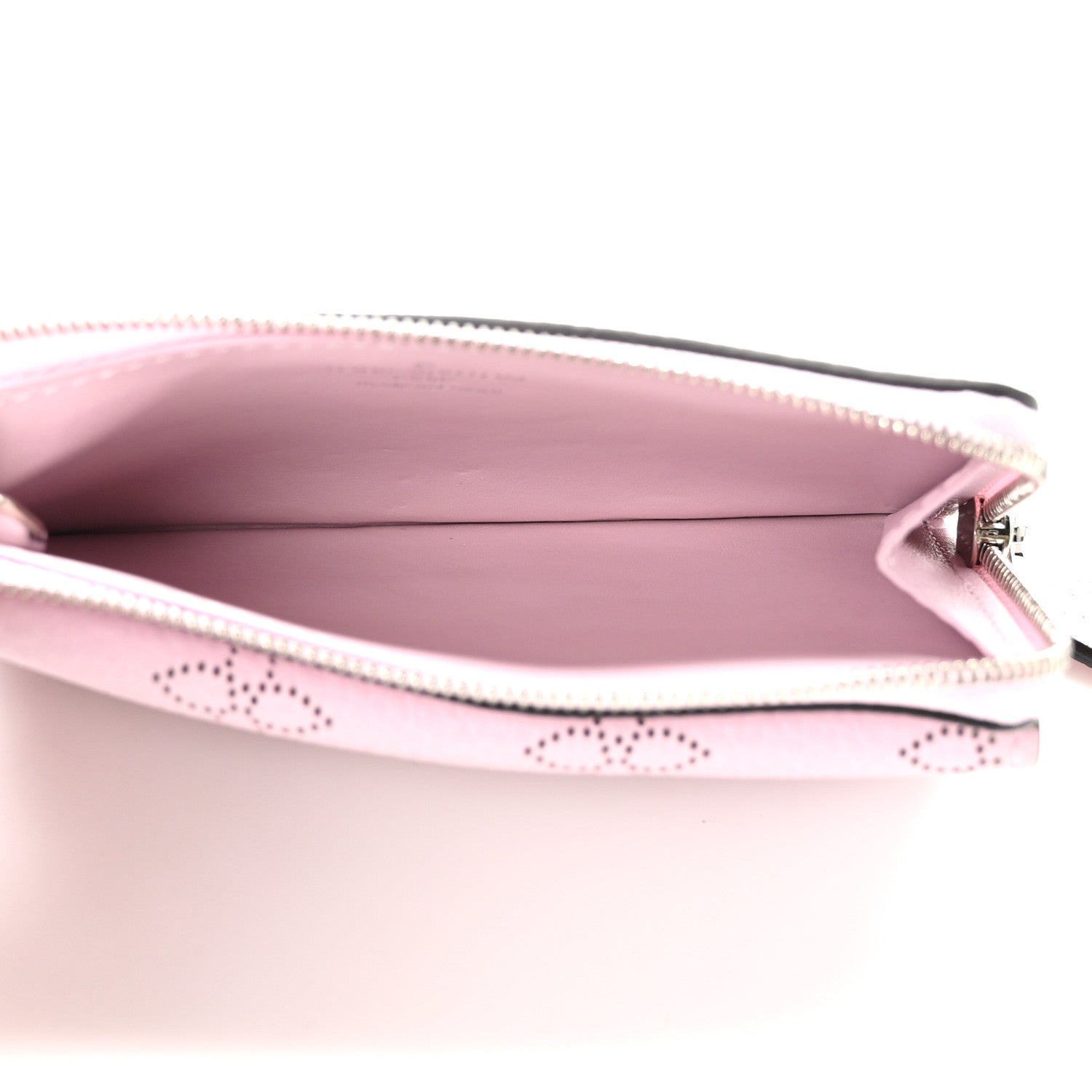 Louis Vuitton Mahina Recto Verso Card Holder Magnolia 5 of 8