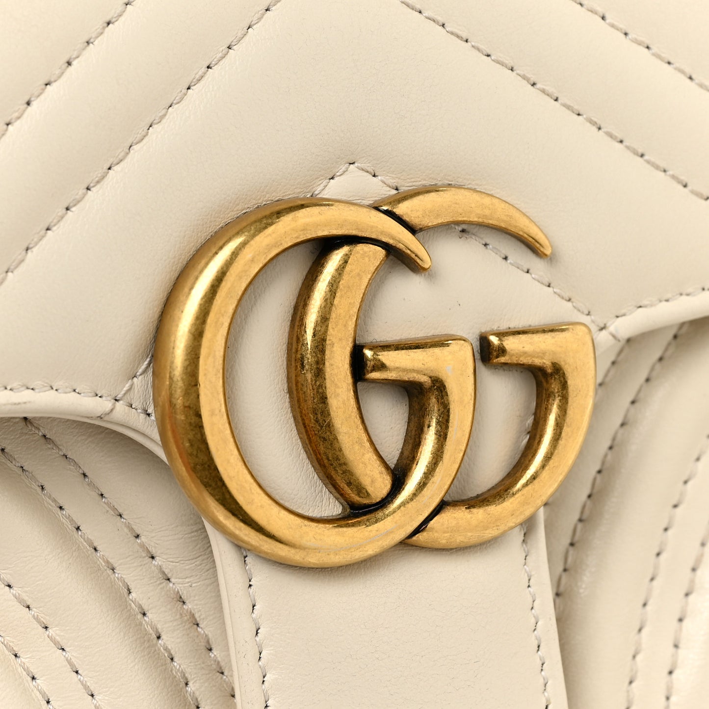 Calfskin Matelasse Mini GG Marmont Shoulder Bag White