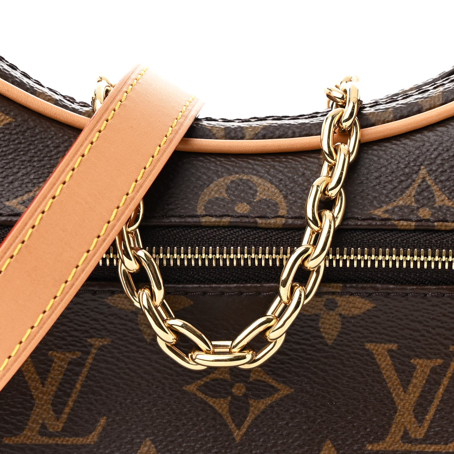 Monogram Loop