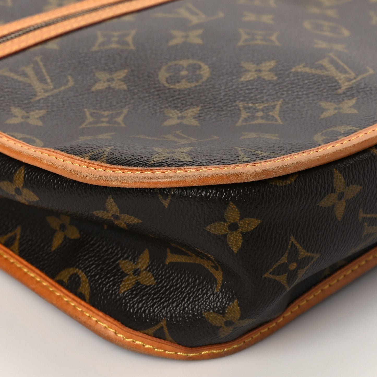 Monogram Bosphore PM Messenger