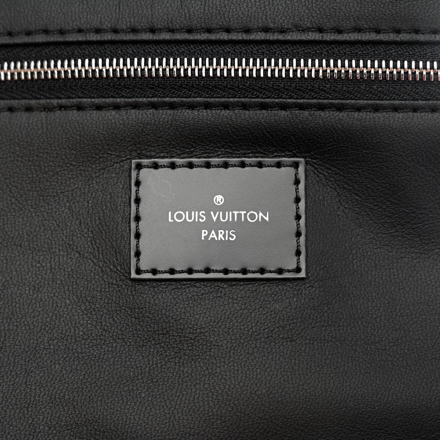 Louis Vuitton Damier Graphite Toiletry Pouch 6 of 7