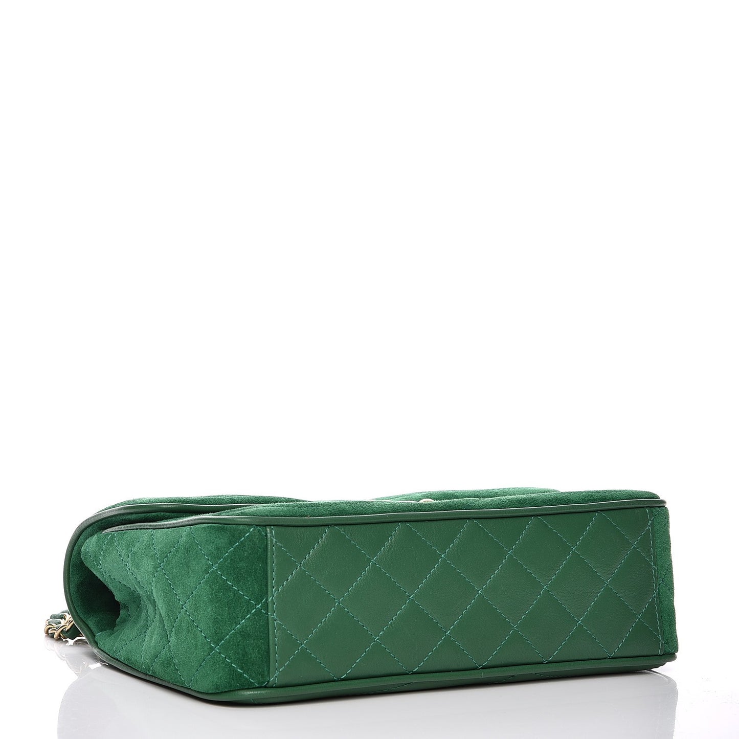 Suede Lambskin Scallop Quilted Medium Pagoda Flap Green