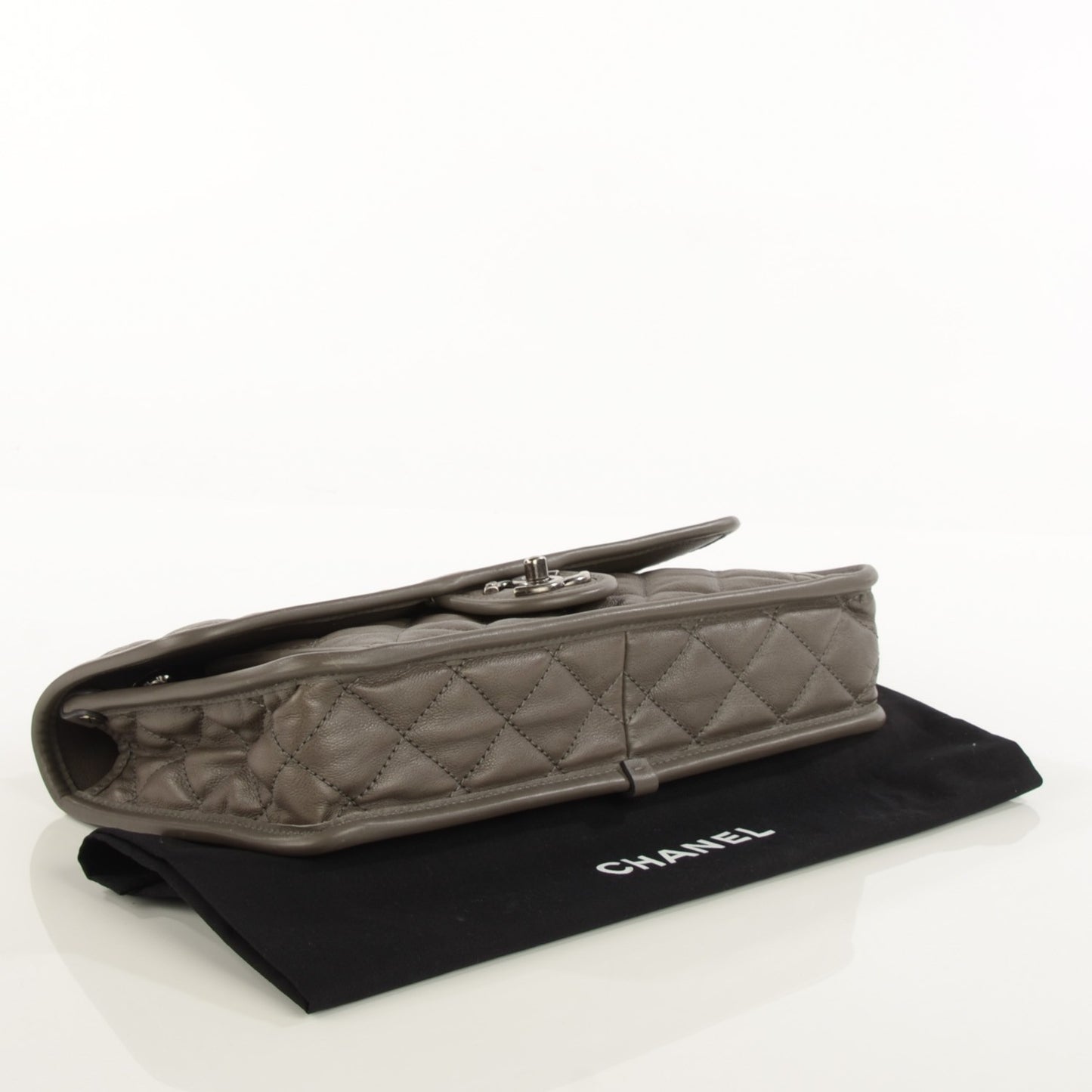 Calfskin Medium Casual Riviera Flap Dark Grey