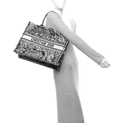 Christian Dior Canvas Embroidered Large Dioriviera Toile De Jouy Reverse Book Tote Blue 2 of 13